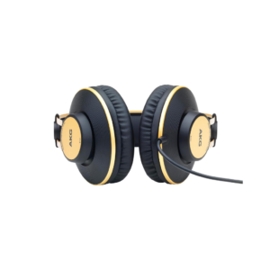 AKG Pro Audio K92 - Audífonos sobre la oreja, con parte posterior cerrada